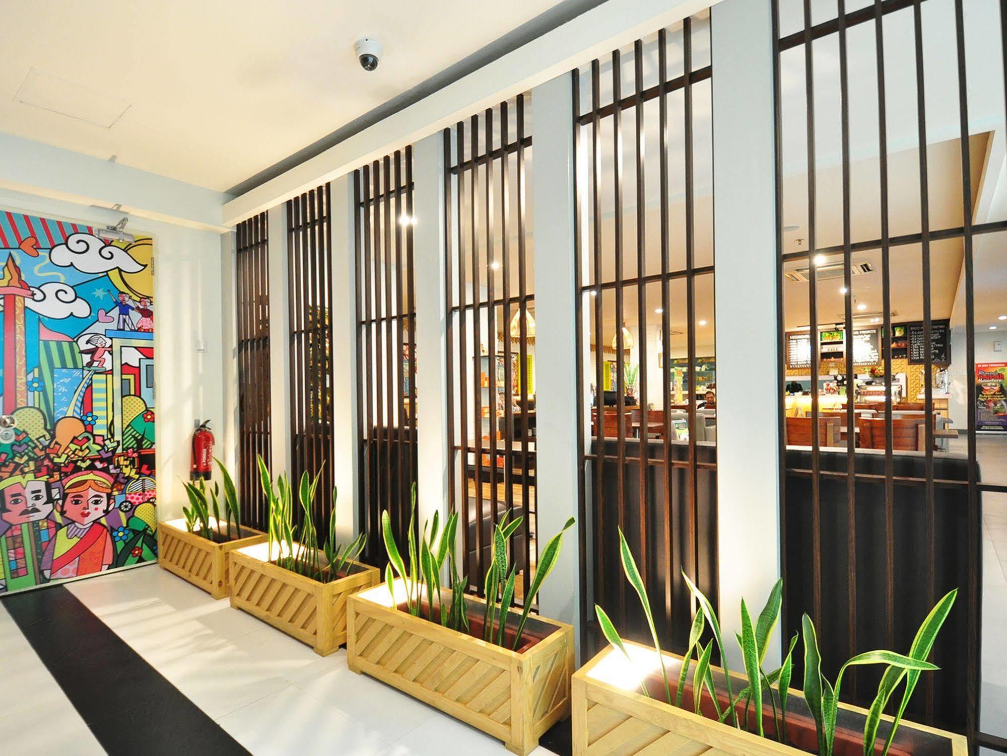 Maxonehotels.Com At Kramat Jakarta Bagian luar foto